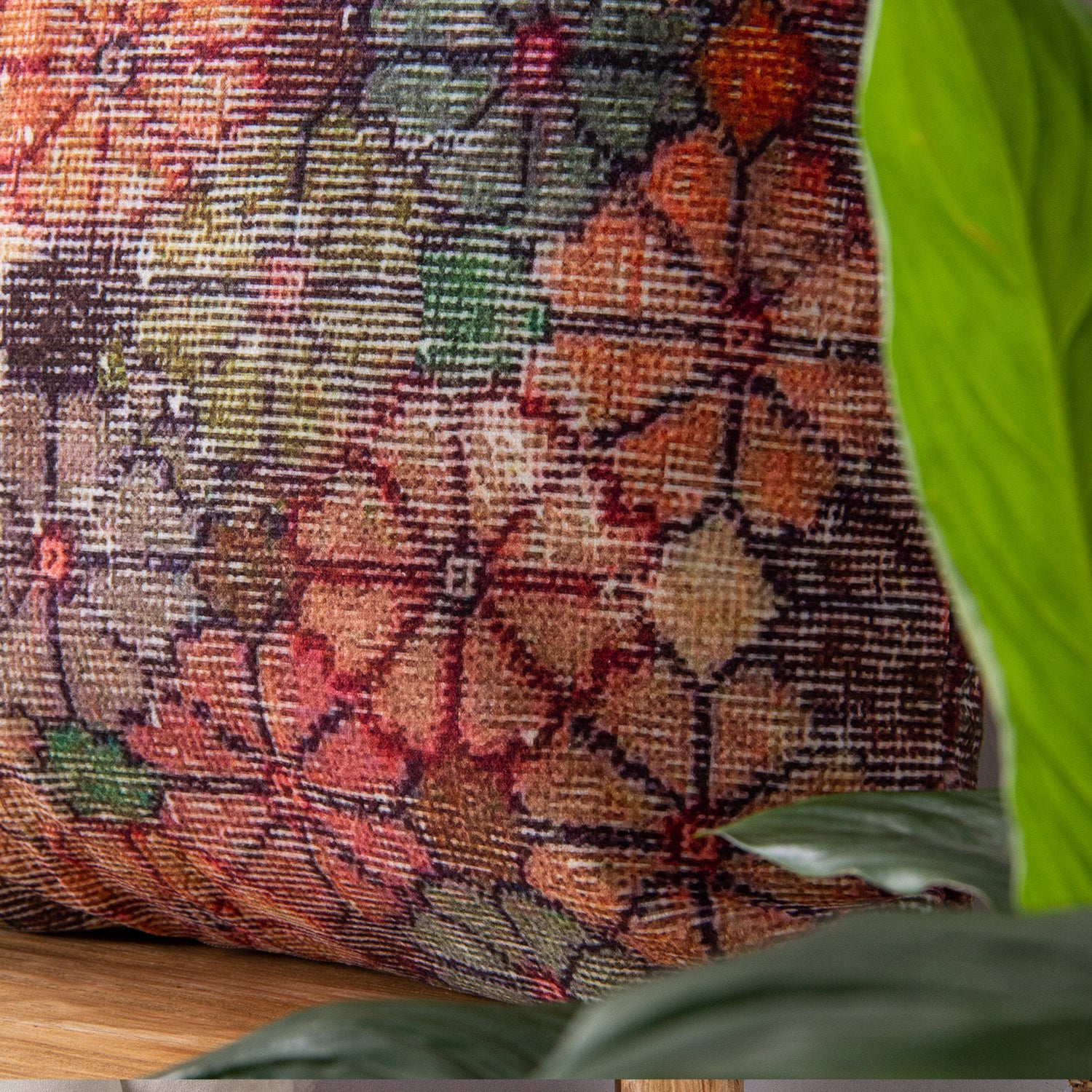 Dekoratif Klasik Kırlent Kılıfı 45x45cm-Karışık Çiçekli
